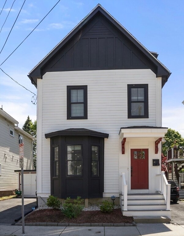 Building Photo - 4 Fairlee St
