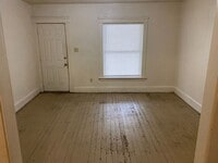 Building Photo - 32 W Crosier St