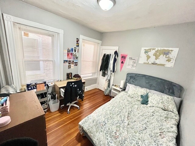 Building Photo - 96 Calumet St