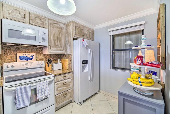 Building Photo - 4250 North Highway A1A-SI FL10-ID1546332P