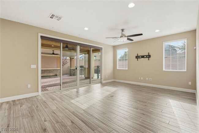 Building Photo - 2198 Trivero St