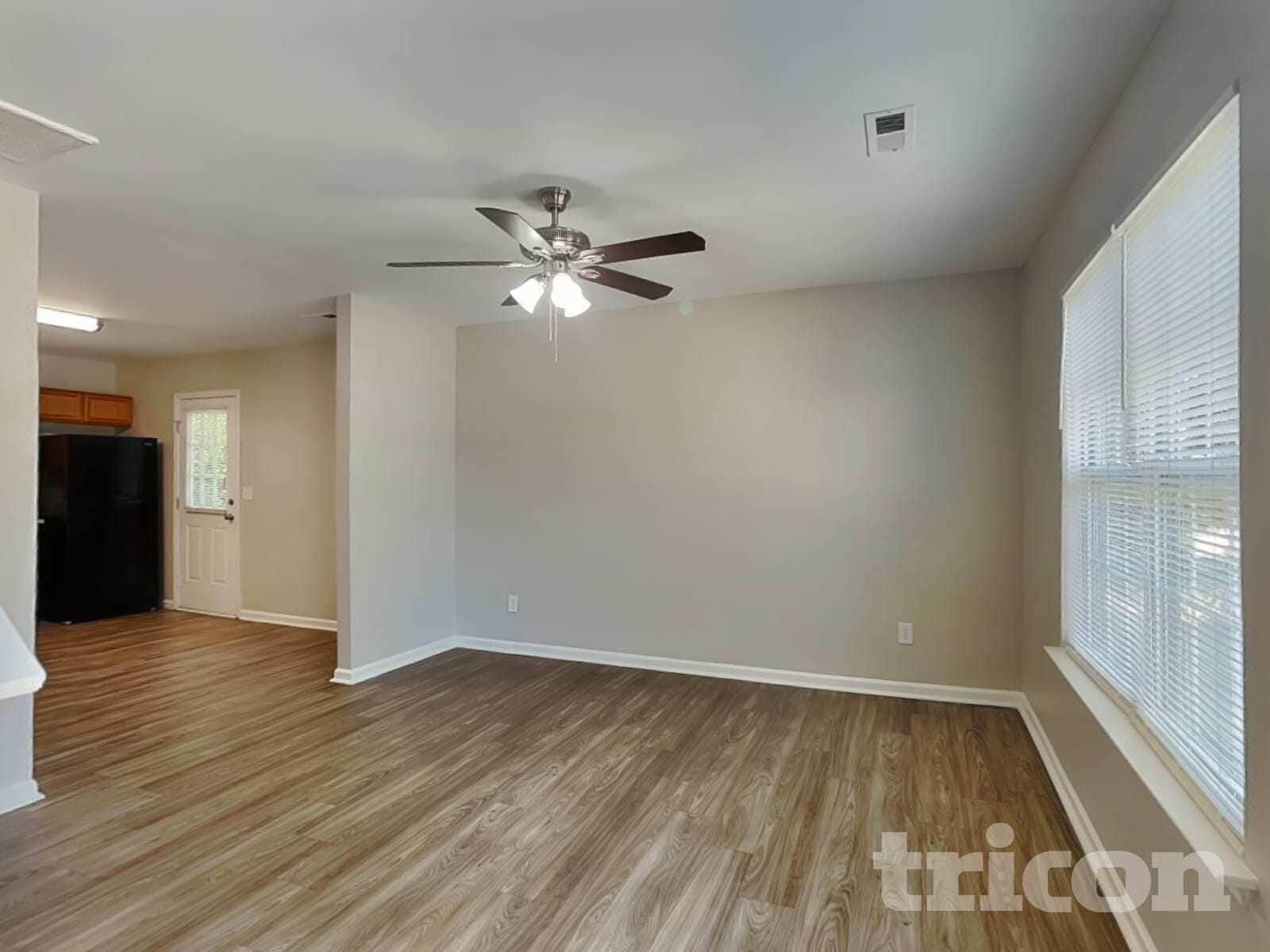 Building Photo - 120 Honeywood Ave