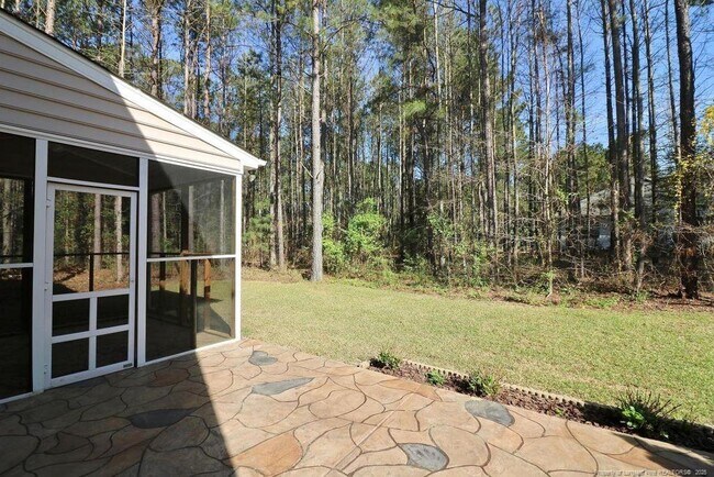 Building Photo - 448 Moss Pink Dr