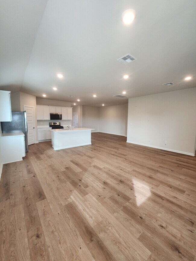 Building Photo - 10216 NW 28th Terrace