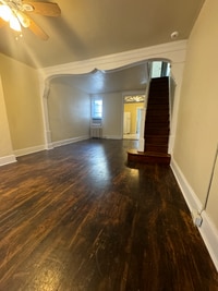 Building Photo - 1537 S Bailey St