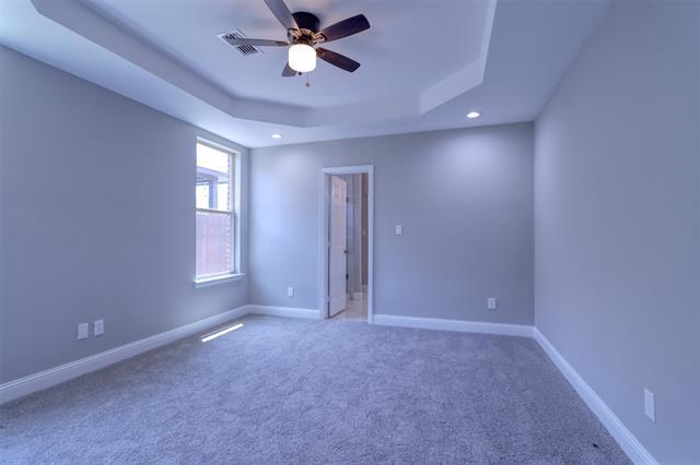 Building Photo - 2813 Belmont Dr