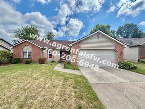 Building Photo - 3 Bedroom House