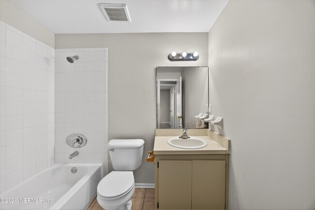 Building Photo - 1675 Mary Beth Dr