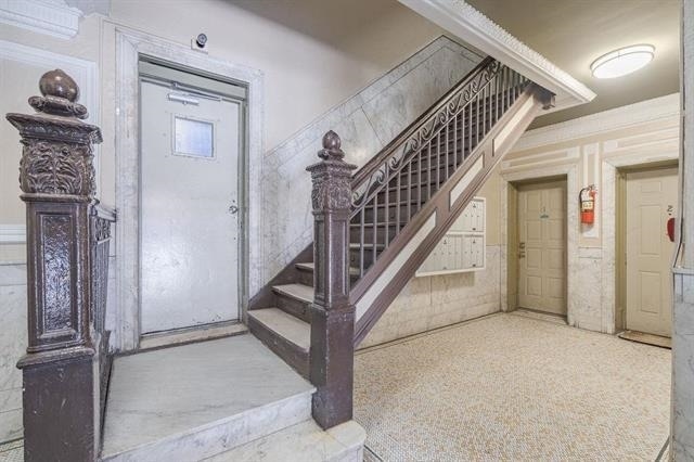 Building Photo - 203 Harrison Ave