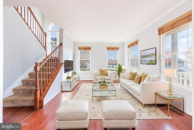 Building Photo - 9402 Pep Rally Ln