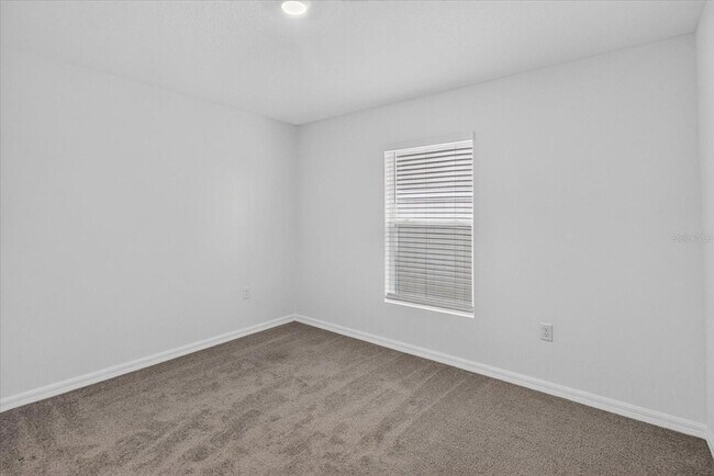 Building Photo - 3084 Living Coral St