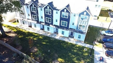 Building Photo - 4122 Salient St