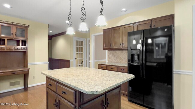 Building Photo - 1508 Sylvan Wynde