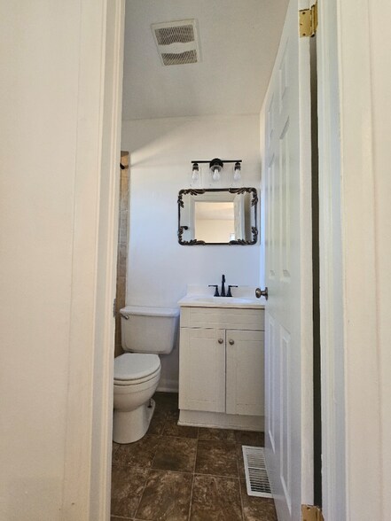 Building Photo - 5376 Princess Anne Rd