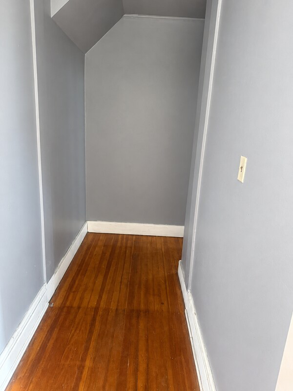 Building Photo - 354 Quail St