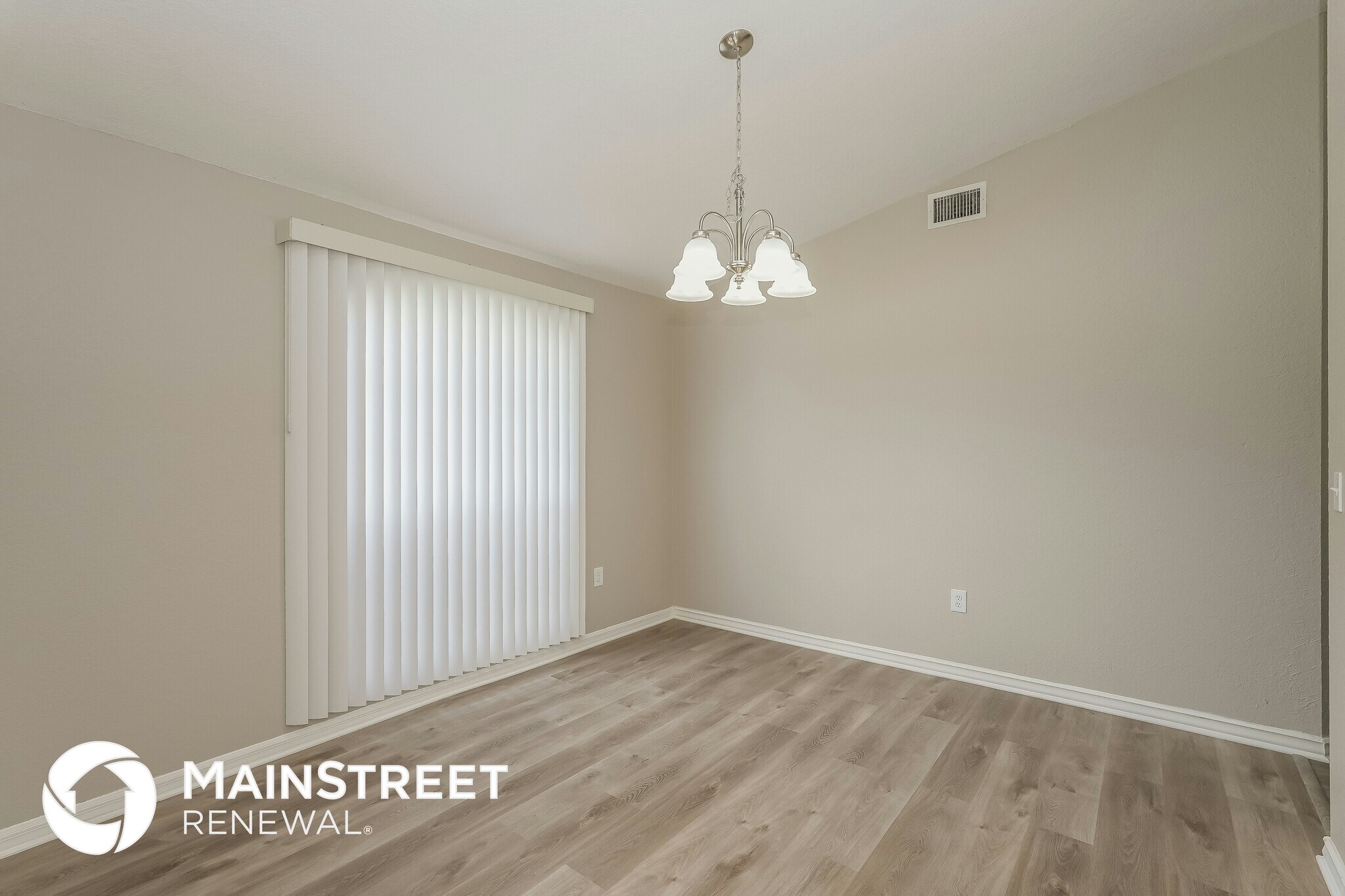 Building Photo - 3507 Manor Loop