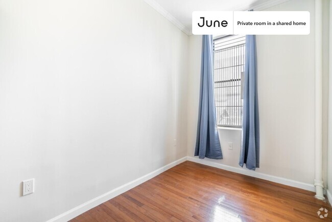 Building Photo - 133 Avenue D