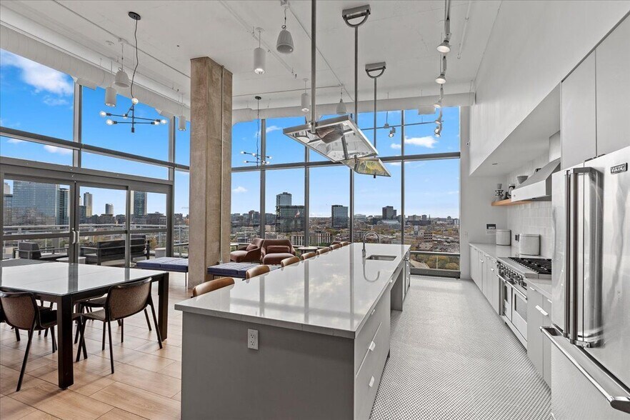 Building Photo - 728 N Morgan St