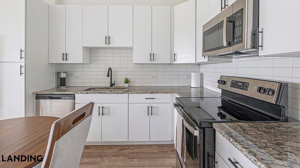 Building Photo - 1111 Shepherd Dr