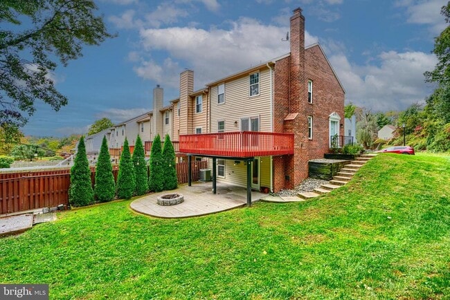 Building Photo - 1725 Beechbank Way