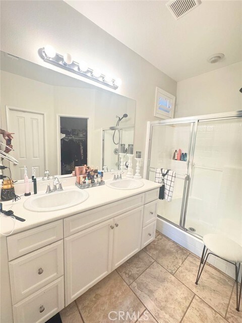 Building Photo - 35848 Lajune St