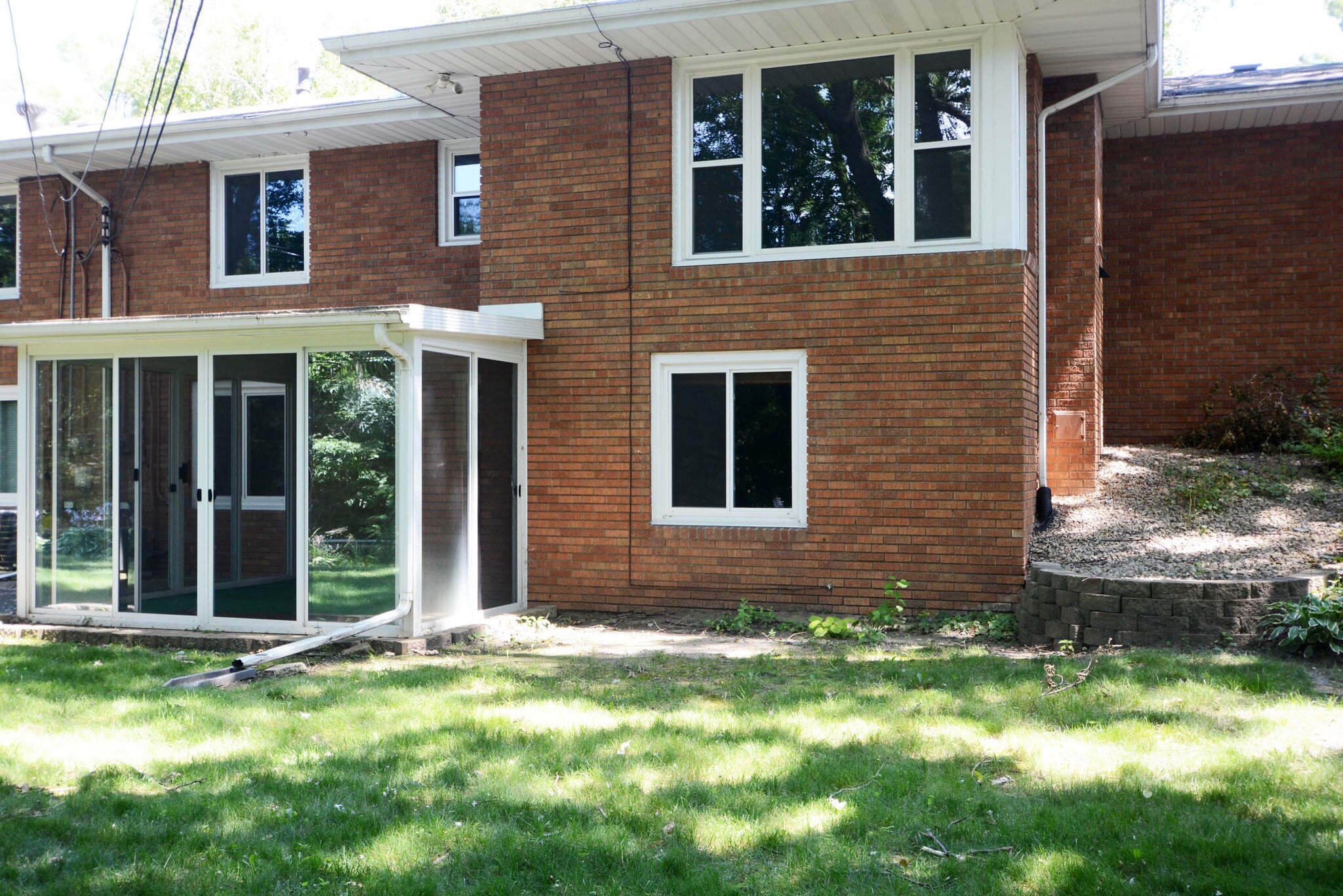 All Brick home with new windows - 5206 Grandview Ln