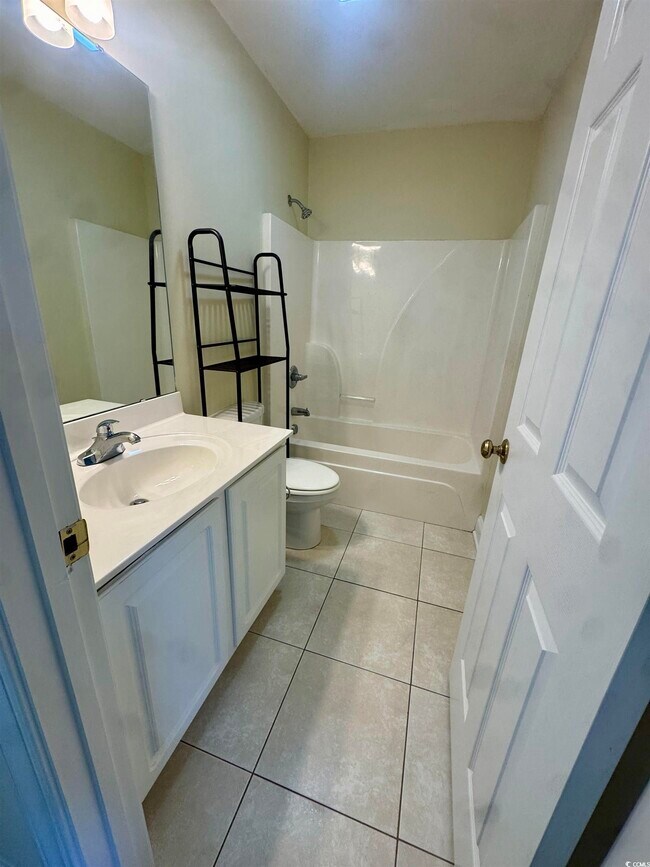 Building Photo - 544 Stonemason Dr