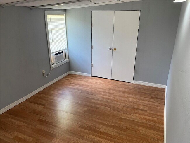 Building Photo - 5068 Santos Rd