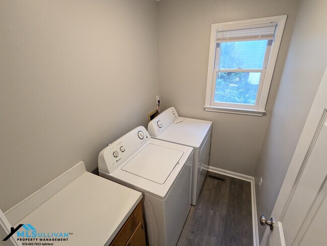Building Photo - 4424 American Dr