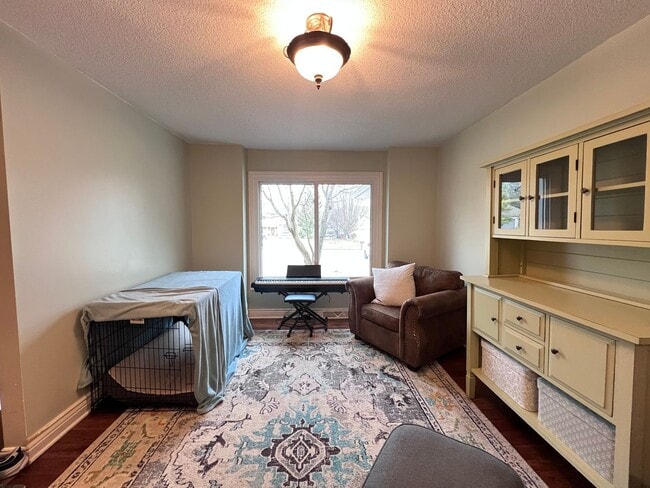 Building Photo - Furnished Rental in Lake Bella Vista – $3,700/Month