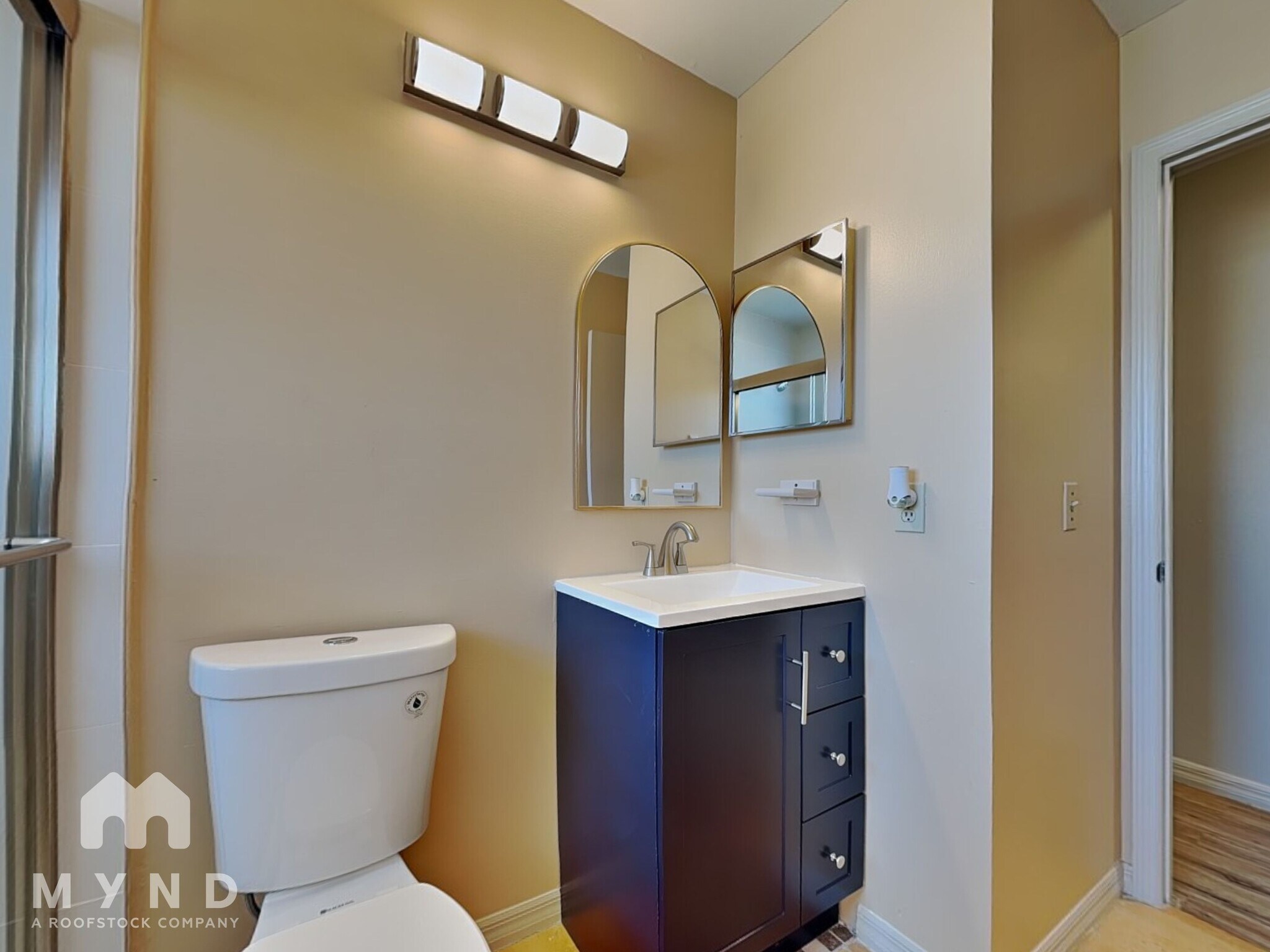 Building Photo - 1938 Blue Fox Ct