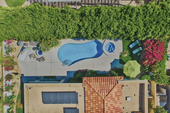 Building Photo - 4 Mesquite Ridge Ln