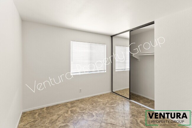 Building Photo - Spacious 4-Bed, 3-Bath Gem in Camarillo Heights