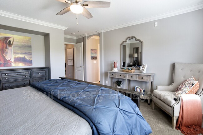 Building Photo - 40021 Spring Pl Ct