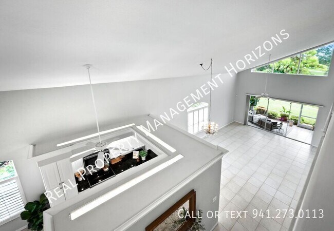 Building Photo - 8737 Pebble Creek Ln