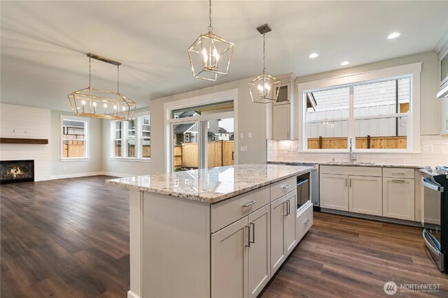 Building Photo - 5947 Ranch Lp