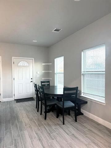 Building Photo - 4865 Melodylane St