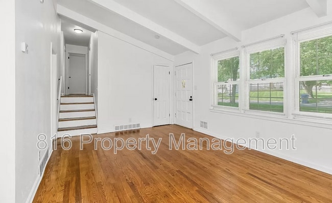 Building Photo - 1609 NE 60th Terrace
