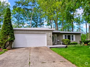 Building Photo - 1818 Revere Pl