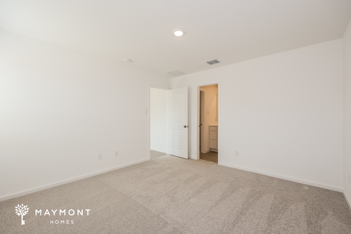 Building Photo - 1065 Neyland Dr