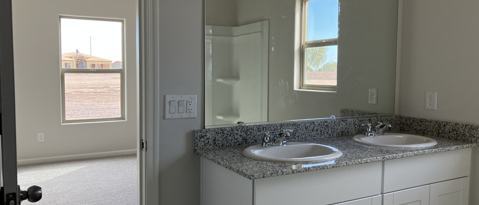 Building Photo - 3535 N Cocopa Dr