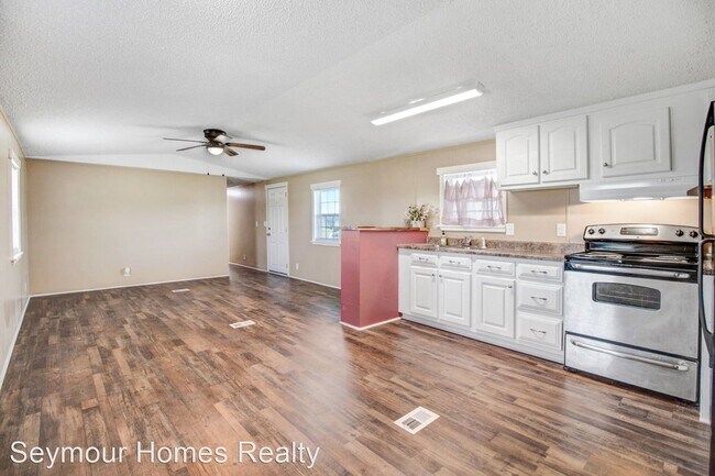 Building Photo - 3 br, 2 bath House - 437 Ivey Lane