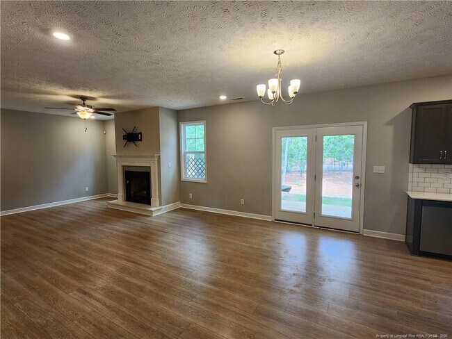 Building Photo - 111 Clearwater Harbor