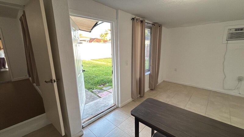 Primary Photo - 11351 SW 245th St