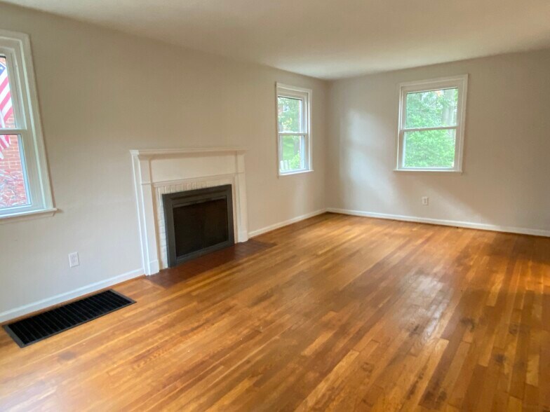 Living Room - 369 Rockhill Rd
