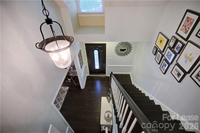 Building Photo - 3806 Bridgewood Ln