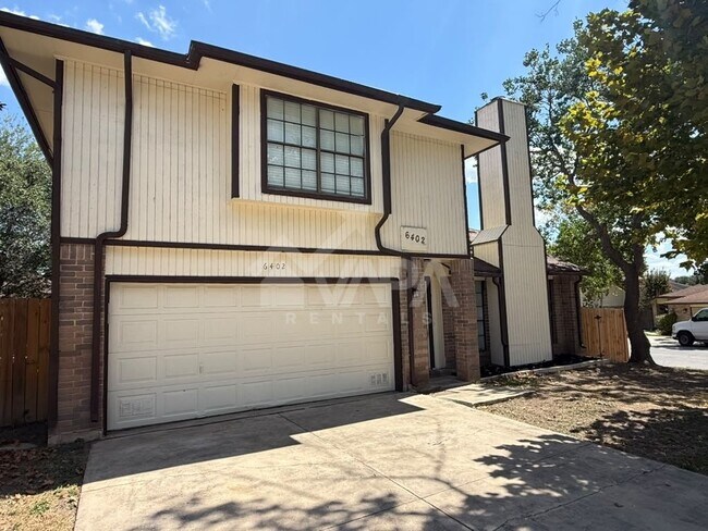 Building Photo - 6402 Gray Ridge