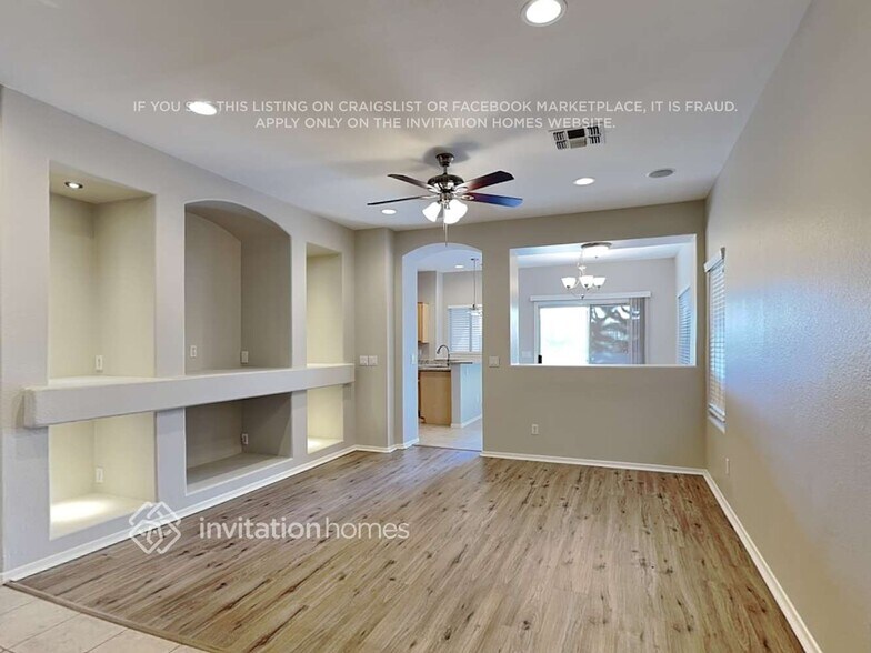 Building Photo - 3677 E Remington Dr