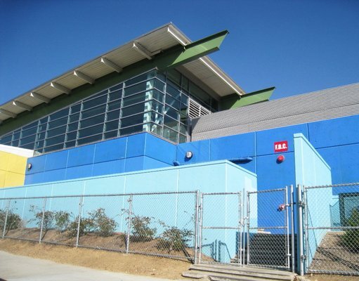 Echo Park Public pool steps away - 177 Douglas St