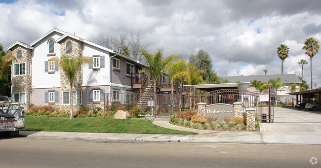 Building Photo - Ridgestone